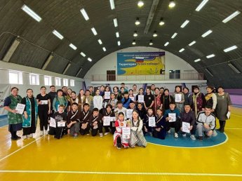 14 марта в Боханском педагогическом колледже прошел межрайонный этнофестиваль по национальным бурятским играм Шагай наадан, баргай наадан