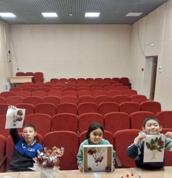 28 октября изготовление поделки из природного материала.
